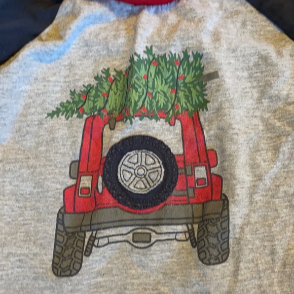 Christmas shirt - Picture 2 of 2